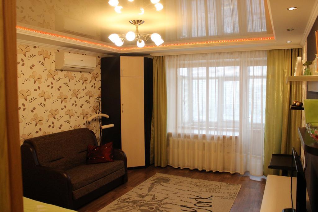 Svetlana'S Apartments Sumy Esterno foto
